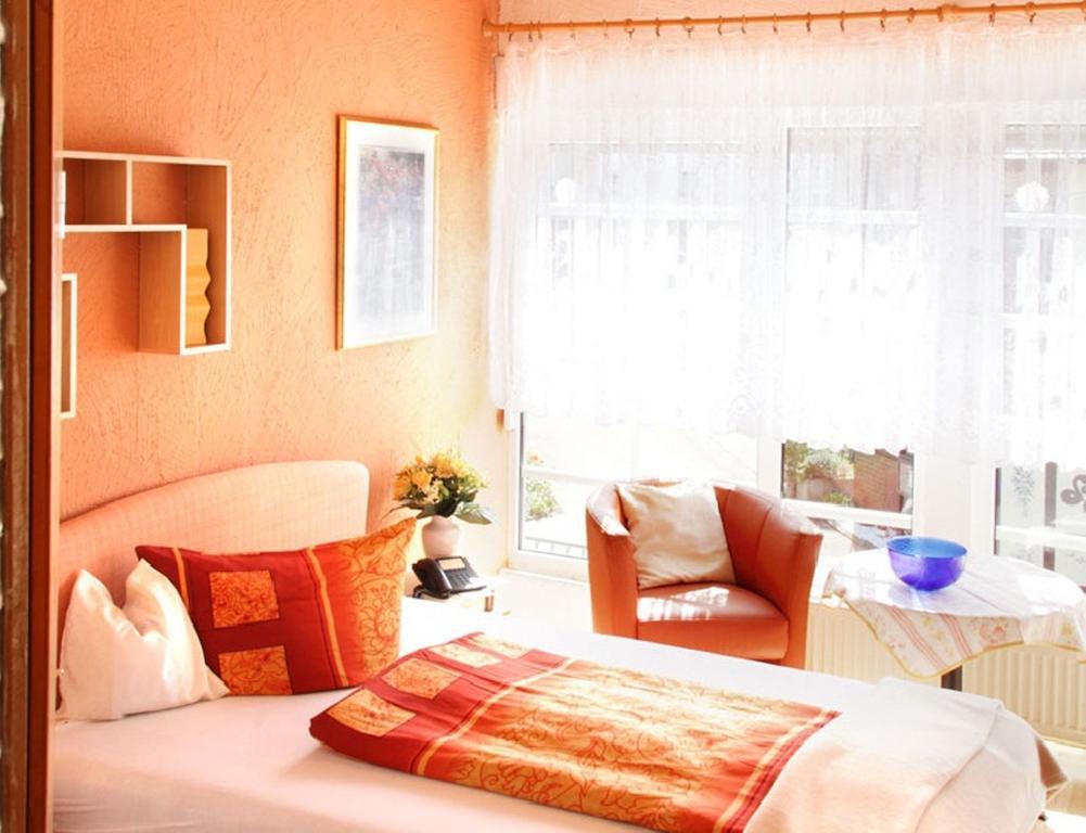 Landhotel Schonblick Bad Herrenalb Pokój zdjęcie